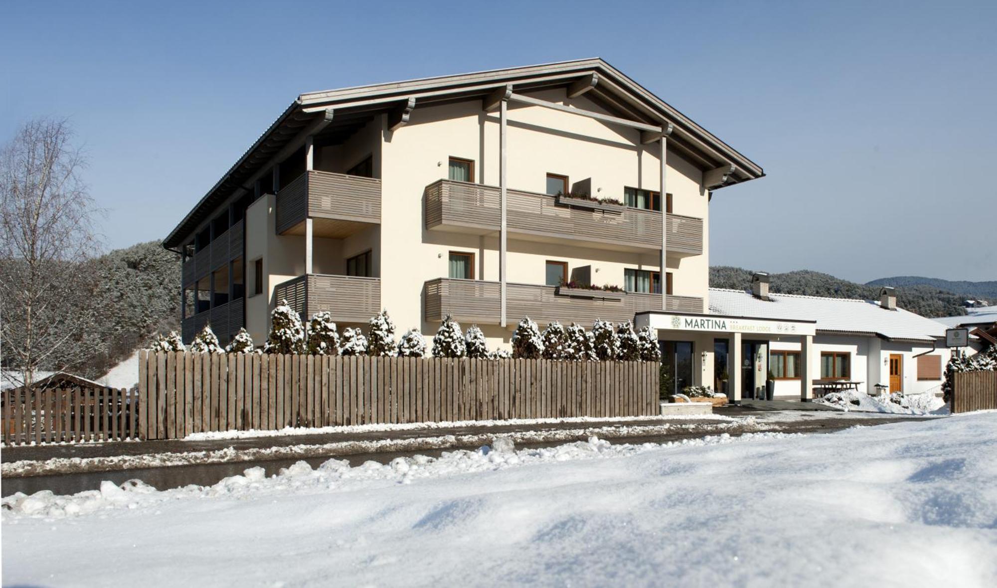 玛蒂娜住宿加早餐旅馆 卡斯特尔罗托 外观 照片